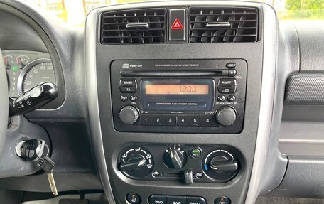 Suzuki Jimny, 2005 год, 859 000 рублей, 18 фотография