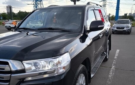 Toyota Land Cruiser 200, 2019 год, 6 200 000 рублей, 6 фотография
