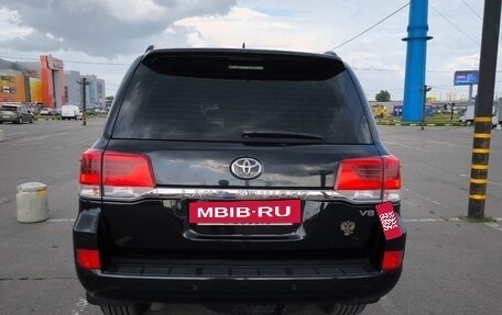 Toyota Land Cruiser 200, 2019 год, 6 200 000 рублей, 4 фотография