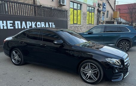Mercedes-Benz E-Класс, 2016 год, 3 150 000 рублей, 5 фотография