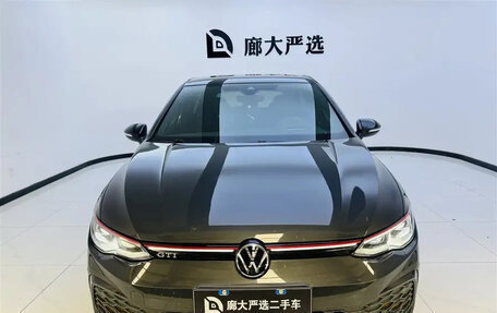 Volkswagen Golf GTI, 2022 год, 2 450 000 рублей, 2 фотография