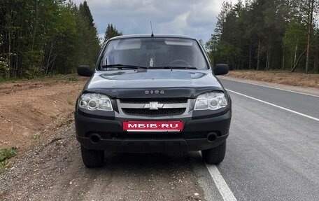 Chevrolet Niva I рестайлинг, 2010 год, 360 000 рублей, 3 фотография