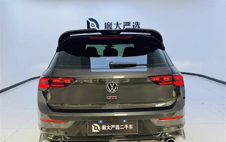 Volkswagen Golf GTI, 2022 год, 2 450 000 рублей, 6 фотография