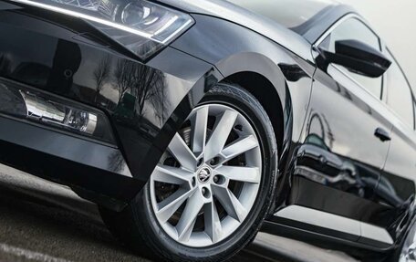Skoda Octavia IV, 2019 год, 1 600 000 рублей, 7 фотография