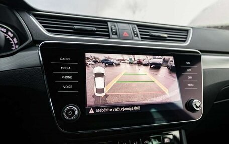 Skoda Octavia IV, 2019 год, 1 600 000 рублей, 27 фотография