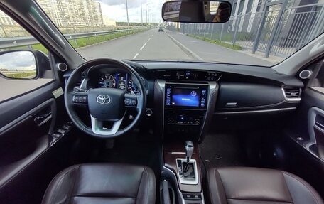 Toyota Fortuner II, 2017 год, 3 500 000 рублей, 11 фотография
