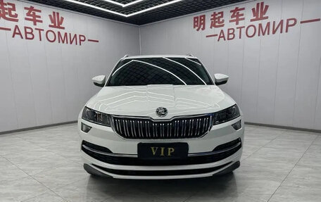 Skoda Karoq I, 2022 год, 1 850 000 рублей, 2 фотография