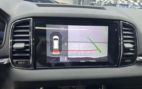 Skoda Karoq I, 2022 год, 1 850 000 рублей, 12 фотография