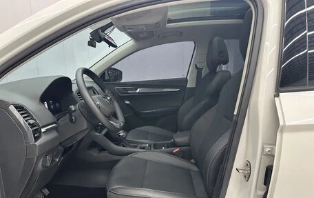 Skoda Karoq I, 2022 год, 1 850 000 рублей, 7 фотография