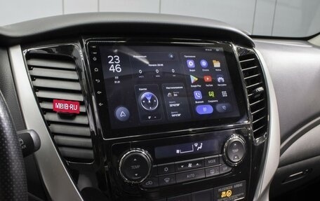 Mitsubishi Pajero Sport III рестайлинг, 2017 год, 3 622 000 рублей, 15 фотография