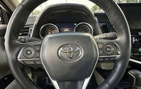 Toyota Camry, 2023 год, 2 960 000 рублей, 8 фотография