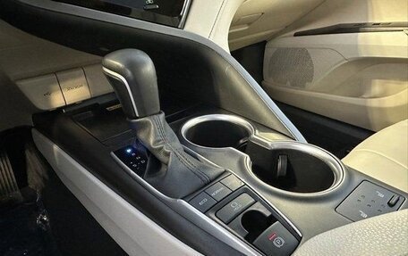 Toyota Camry, 2023 год, 2 960 000 рублей, 15 фотография