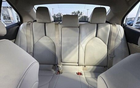 Toyota Camry, 2023 год, 2 960 000 рублей, 17 фотография