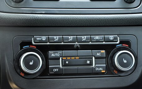 Volkswagen Golf Plus II, 2011 год, 999 999 рублей, 16 фотография