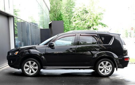 Mitsubishi Outlander III рестайлинг 3, 2010 год, 1 300 000 рублей, 8 фотография