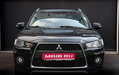 Mitsubishi Outlander III рестайлинг 3, 2010 год, 1 300 000 рублей, 2 фотография