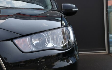 Mitsubishi Outlander III рестайлинг 3, 2010 год, 1 300 000 рублей, 23 фотография