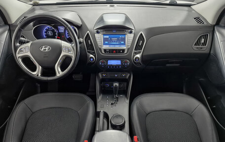 Hyundai ix35 I рестайлинг, 2012 год, 1 295 000 рублей, 13 фотография