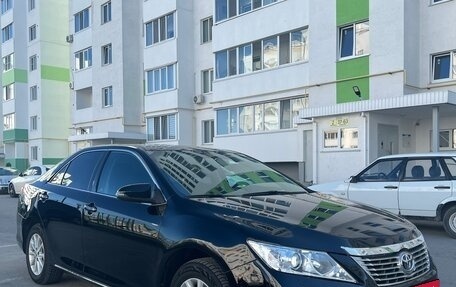 Toyota Camry, 2013 год, 1 210 000 рублей, 2 фотография