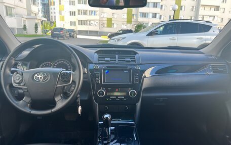 Toyota Camry, 2013 год, 1 210 000 рублей, 10 фотография