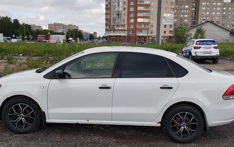 Volkswagen Polo VI (EU Market), 2013 год, 470 000 рублей, 2 фотография