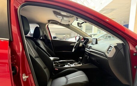 Mazda 3, 2018 год, 1 650 000 рублей, 21 фотография