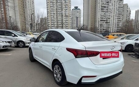 Hyundai Solaris II рестайлинг, 2018 год, 660 000 рублей, 5 фотография