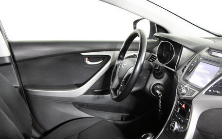 Hyundai Elantra V, 2015 год, 1 289 990 рублей, 13 фотография