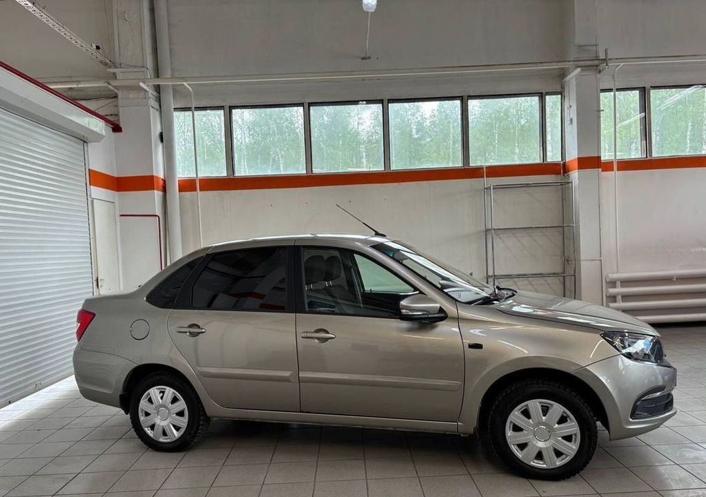 ВАЗ (LADA) Granta, 2020 год, 650 000 рублей, 4 фотография