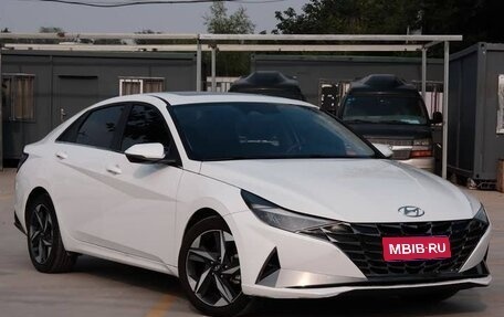 Hyundai Elantra, 2022 год, 1 570 000 рублей, 1 фотография