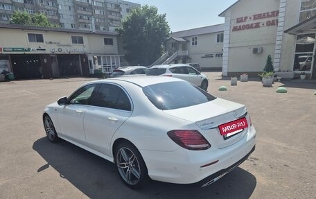 Mercedes-Benz E-Класс, 2018 год, 4 050 000 рублей, 6 фотография