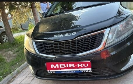 KIA Rio III рестайлинг, 2013 год, 780 000 рублей, 3 фотография