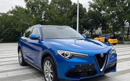 Alfa Romeo Stelvio, 2021 год, 3 370 000 рублей, 2 фотография