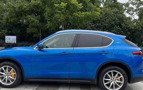 Alfa Romeo Stelvio, 2021 год, 3 370 000 рублей, 7 фотография