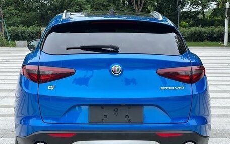 Alfa Romeo Stelvio, 2021 год, 3 370 000 рублей, 5 фотография