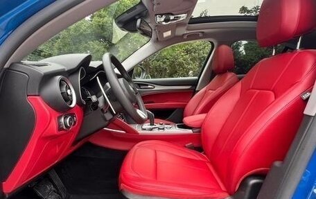 Alfa Romeo Stelvio, 2021 год, 3 370 000 рублей, 12 фотография