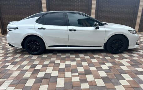 Toyota Camry, 2020 год, 3 299 000 рублей, 2 фотография
