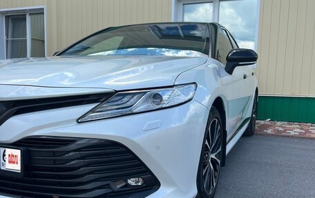 Toyota Camry, 2020 год, 3 299 000 рублей, 4 фотография