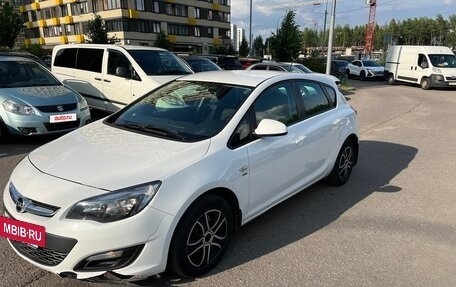 Opel Astra J, 2014 год, 1 200 000 рублей, 4 фотография