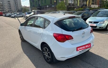 Opel Astra J, 2014 год, 1 200 000 рублей, 10 фотография