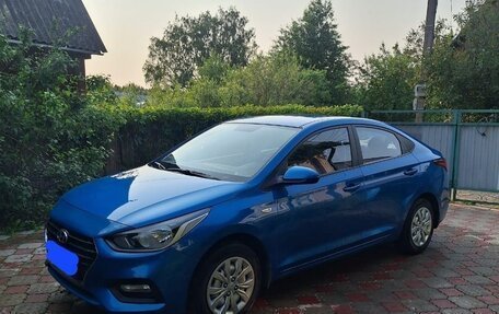 Hyundai Solaris II рестайлинг, 2017 год, 1 200 000 рублей, 2 фотография
