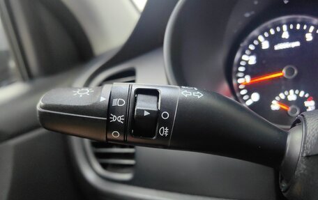 KIA Rio IV, 2018 год, 1 178 000 рублей, 20 фотография