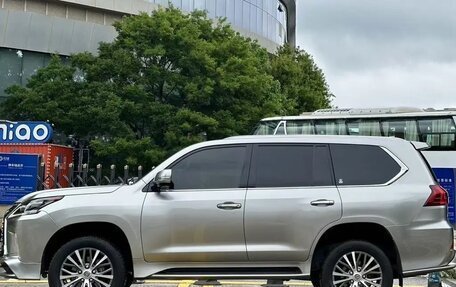 Lexus LX III, 2020 год, 14 440 000 рублей, 6 фотография
