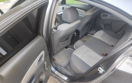 Chevrolet Cruze II, 2010 год, 300 000 рублей, 2 фотография