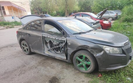 Chevrolet Cruze II, 2010 год, 300 000 рублей, 8 фотография