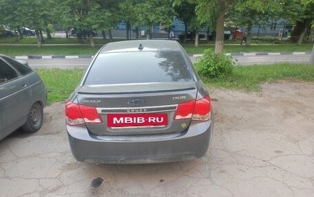 Chevrolet Cruze II, 2010 год, 300 000 рублей, 9 фотография