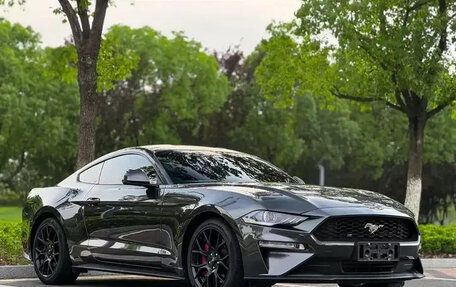 Ford Mustang VI рестайлинг, 2021 год, 3 340 000 рублей, 4 фотография