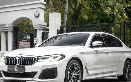BMW 5 серия, 2022 год, 3 000 000 рублей, 3 фотография