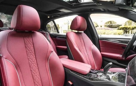 BMW 5 серия, 2022 год, 3 000 000 рублей, 16 фотография