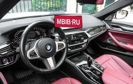 BMW 5 серия, 2022 год, 3 000 000 рублей, 10 фотография